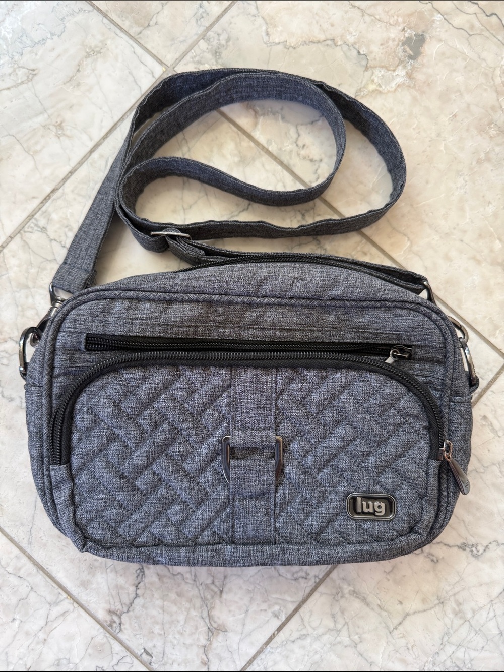 LUG Quilted Messenger Crossbody Bag - Gray